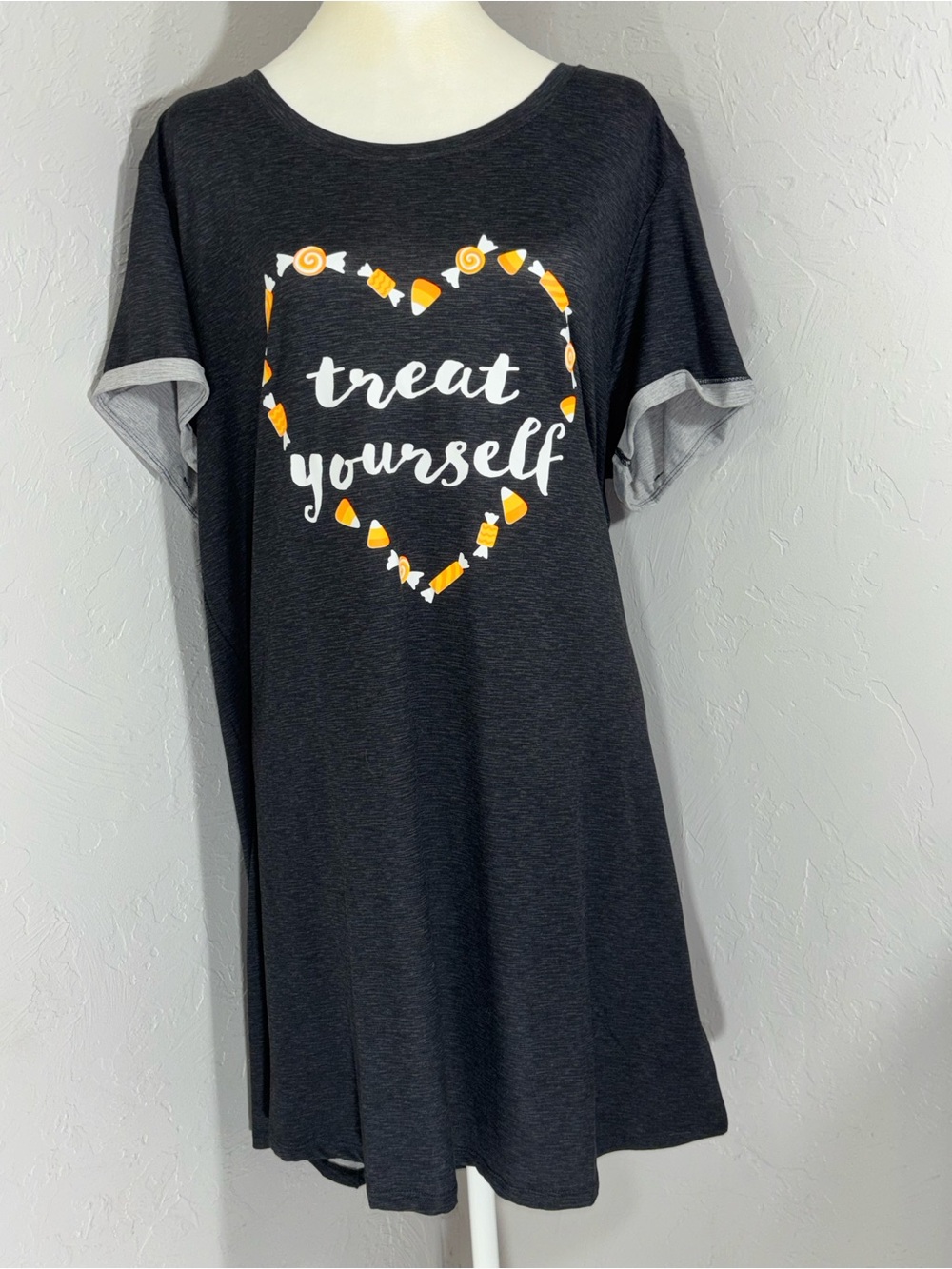 Derek Heart Charcoal 'Treat Yourself' Short Sleeve Nightshirt